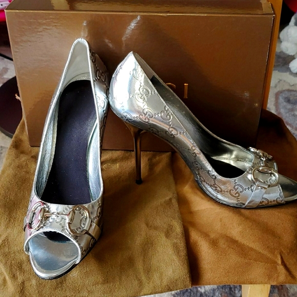 Gucci Shoes - Gucci Silver GG Leather Shiny 4 inch Hill Open Toe